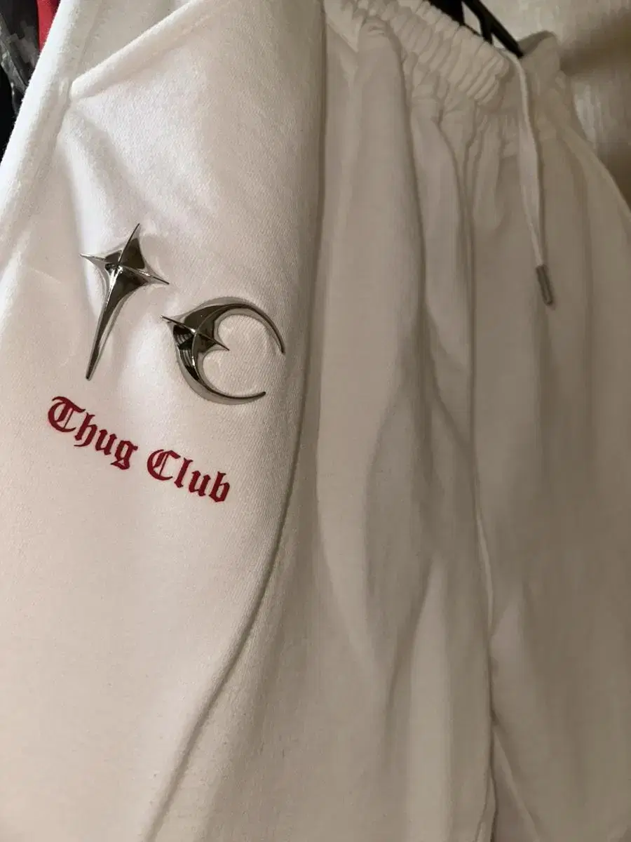 thug club ロンT-